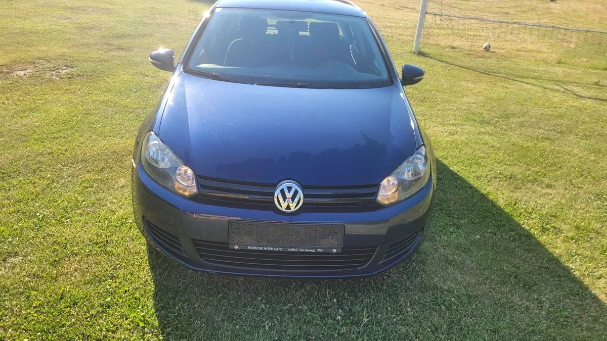 Volkswagen Golf 2009 photo 2