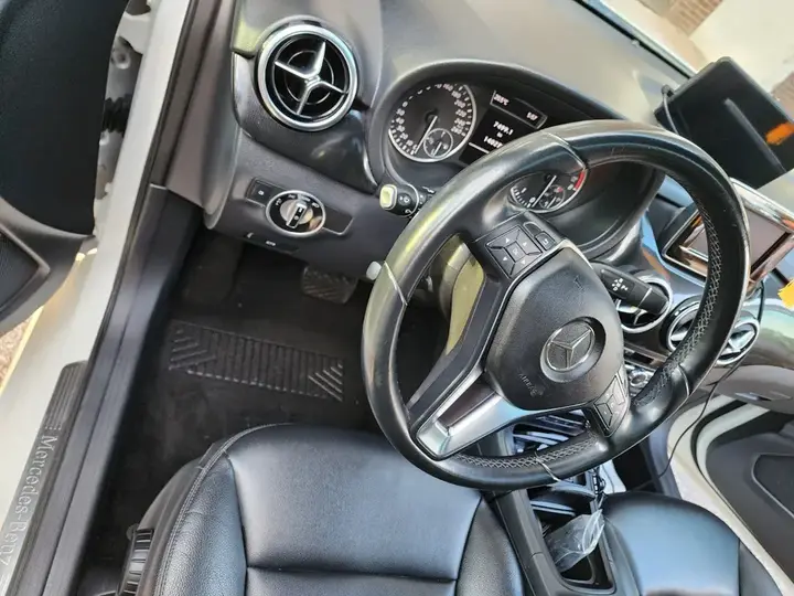 Mercedes-Benz B-Class 2014 photo 5