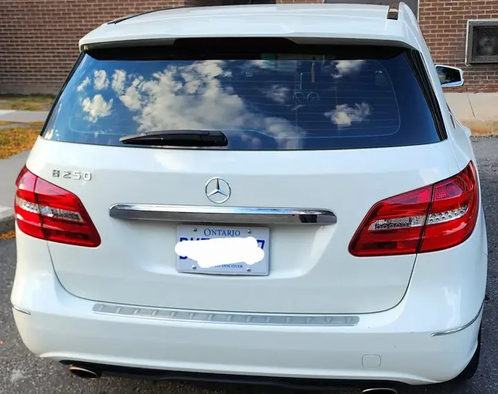 Mercedes-Benz B-Class 2014 photo 2