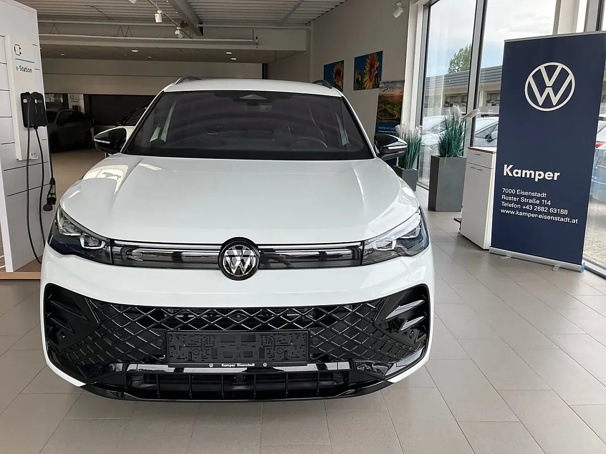 Volkswagen Tiguan 2026 photo 2
