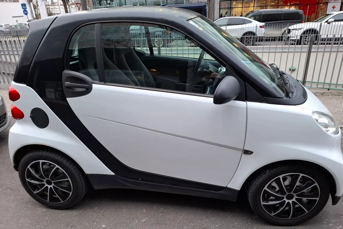 Smart Fortwo 2008 photo 2