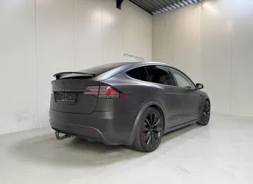 Tesla Model X 2020 photo 3