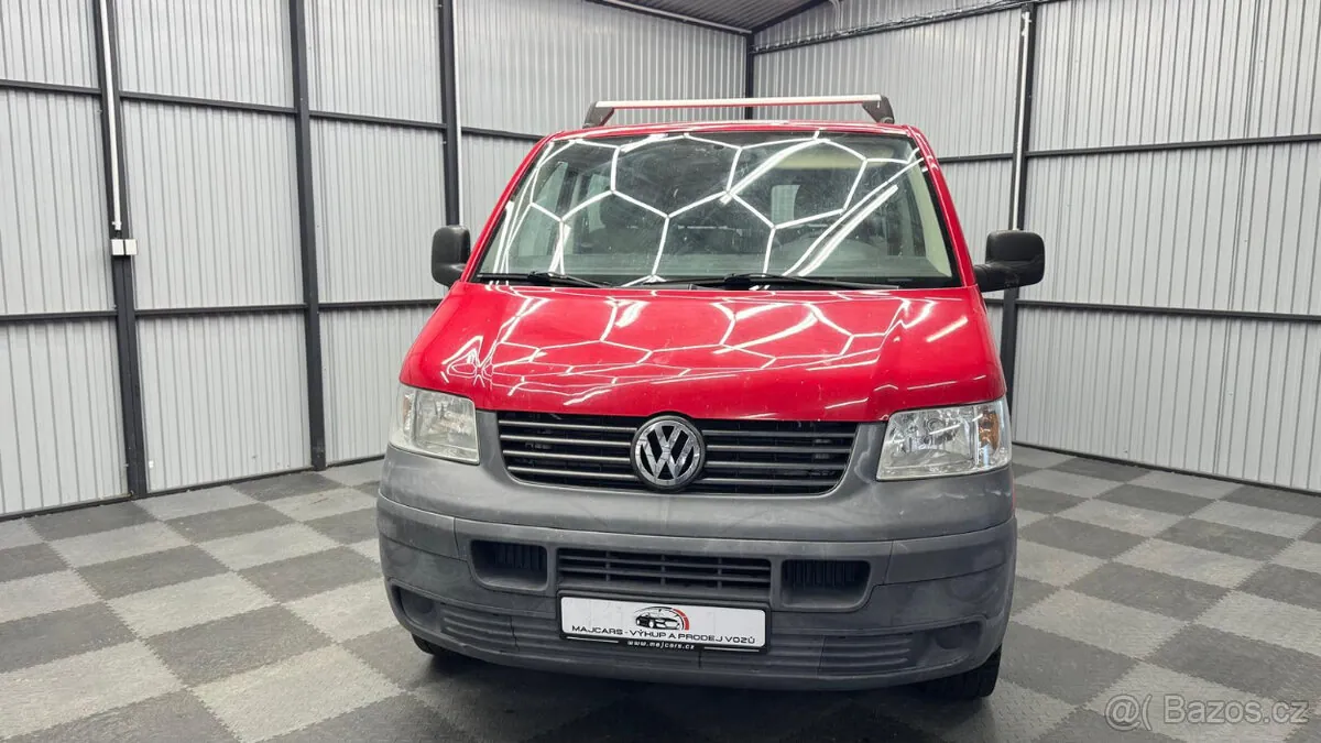 Volkswagen Transporter T5 2009 photo 2
