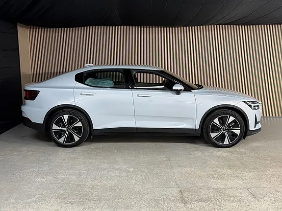 Polestar 2 2023 photo 3