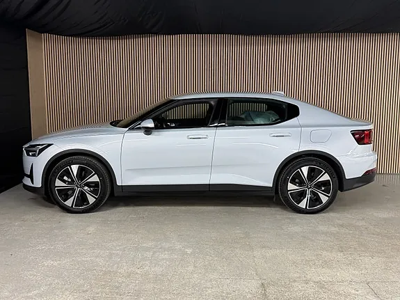 Polestar 2 2023 photo 4