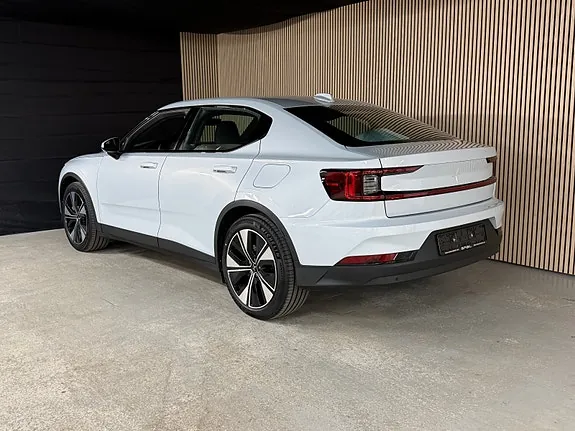 Polestar 2 2023 photo 5