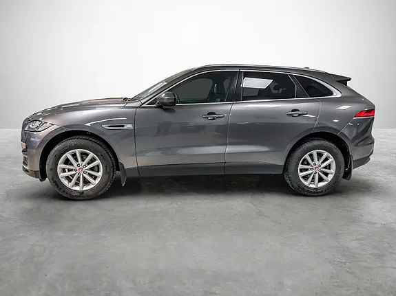 Jaguar F-Pace 2018 photo 2
