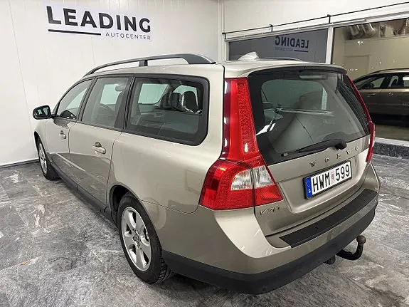 Volvo V70 2009 photo 2