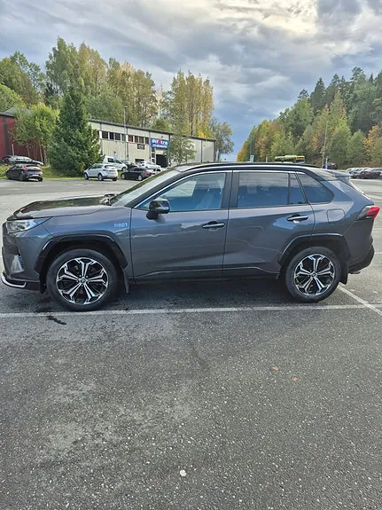 Toyota Rav4 2021 photo 4