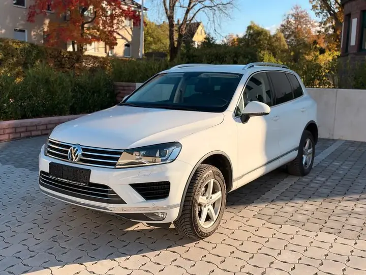 Volkswagen Touareg