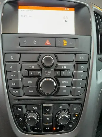 Opel Astra 2015 photo 4