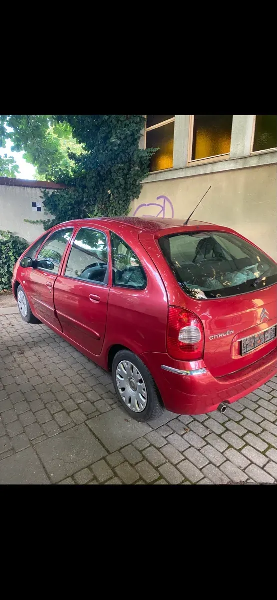 Citroen C3 Picasso 2010 photo 2