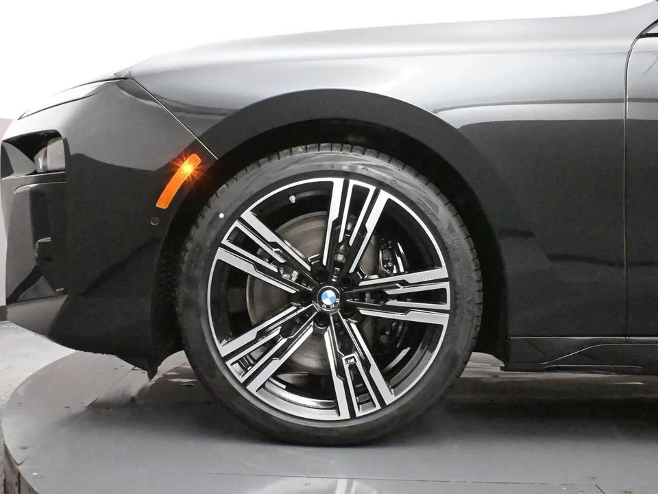 BMW 7 Series 2026 photo 4