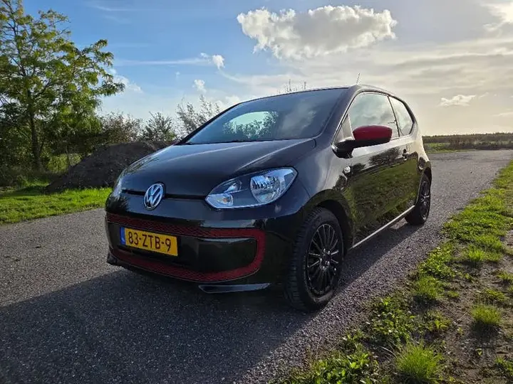 Volkswagen Up