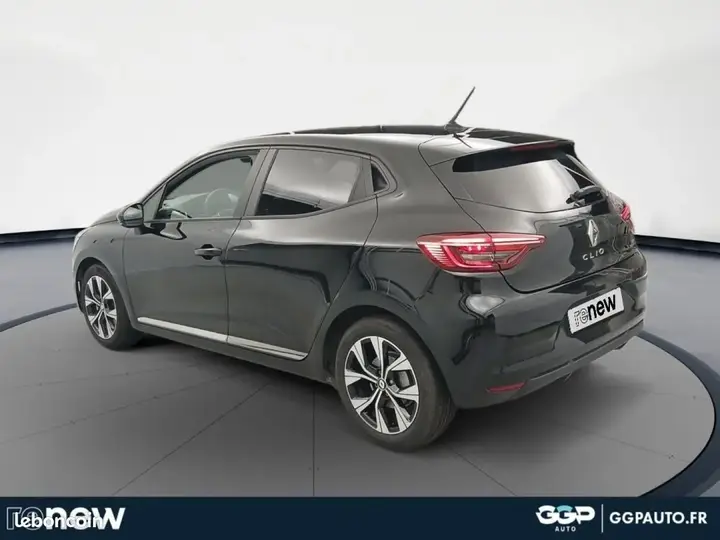 Renault Clio 2023 photo 3