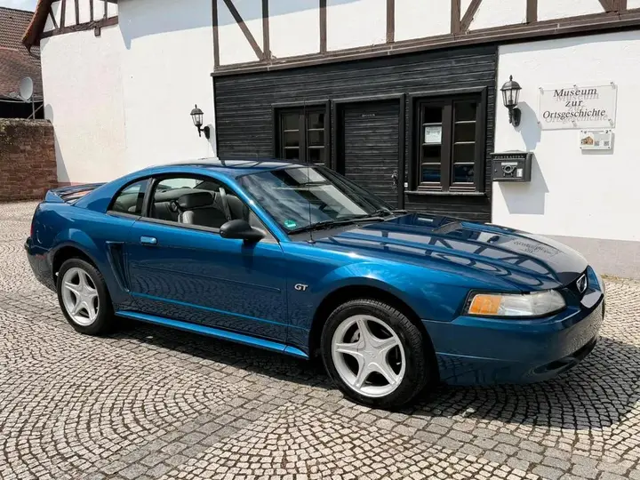 Ford Mustang Gt
