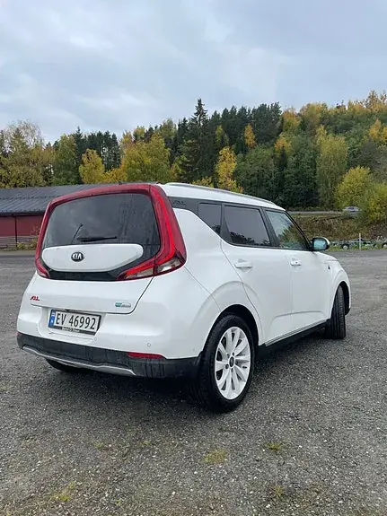 Kia E-Soul 2020 photo 4
