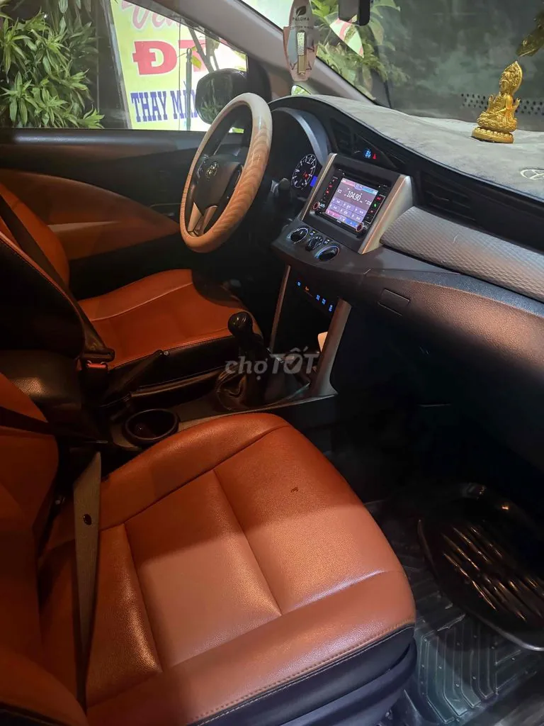 Toyota Innova 2018 photo 5