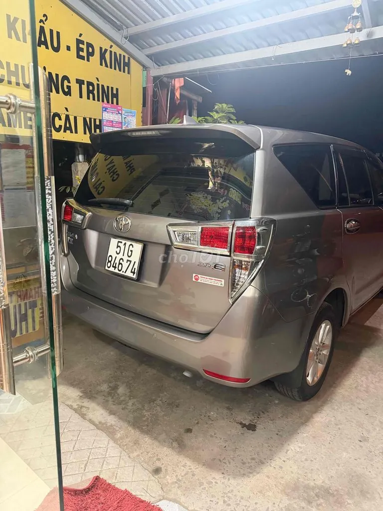 Toyota Innova 2018 photo 3