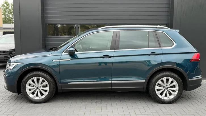 Volkswagen Tiguan 2022 photo 3