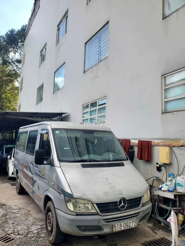 Mercedes-Benz Sprinter 2005 photo 2