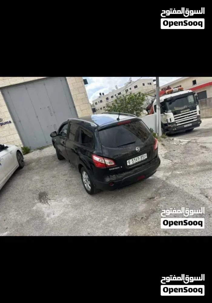 Nissan Qashqai 2012 photo 2