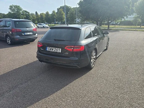 Audi A4 2015 photo 3