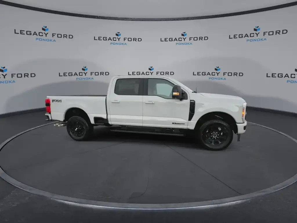 Ford F350 2026 photo 3