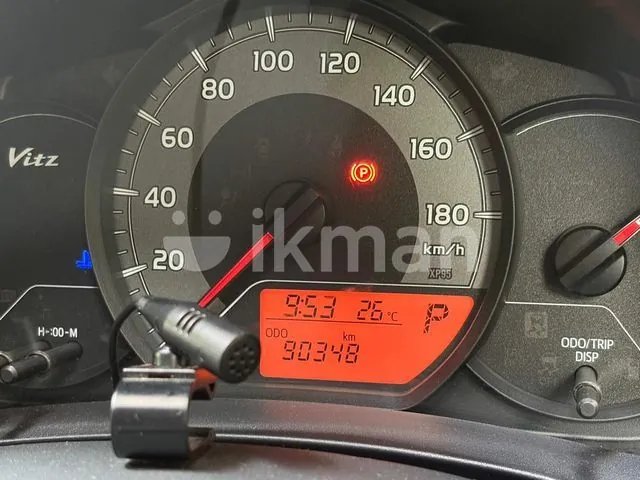 Toyota Vitz 2018 photo 5