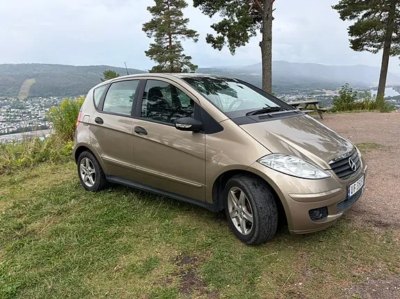 Mercedes-Benz A160 D 2006 photo 2