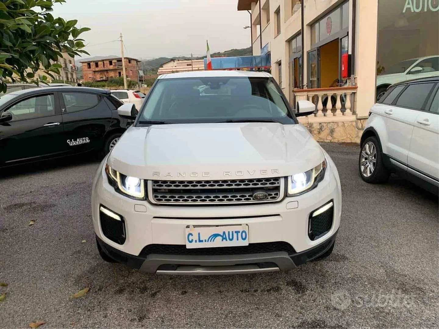 Land Rover Range Rover Evoque 2019 photo 3