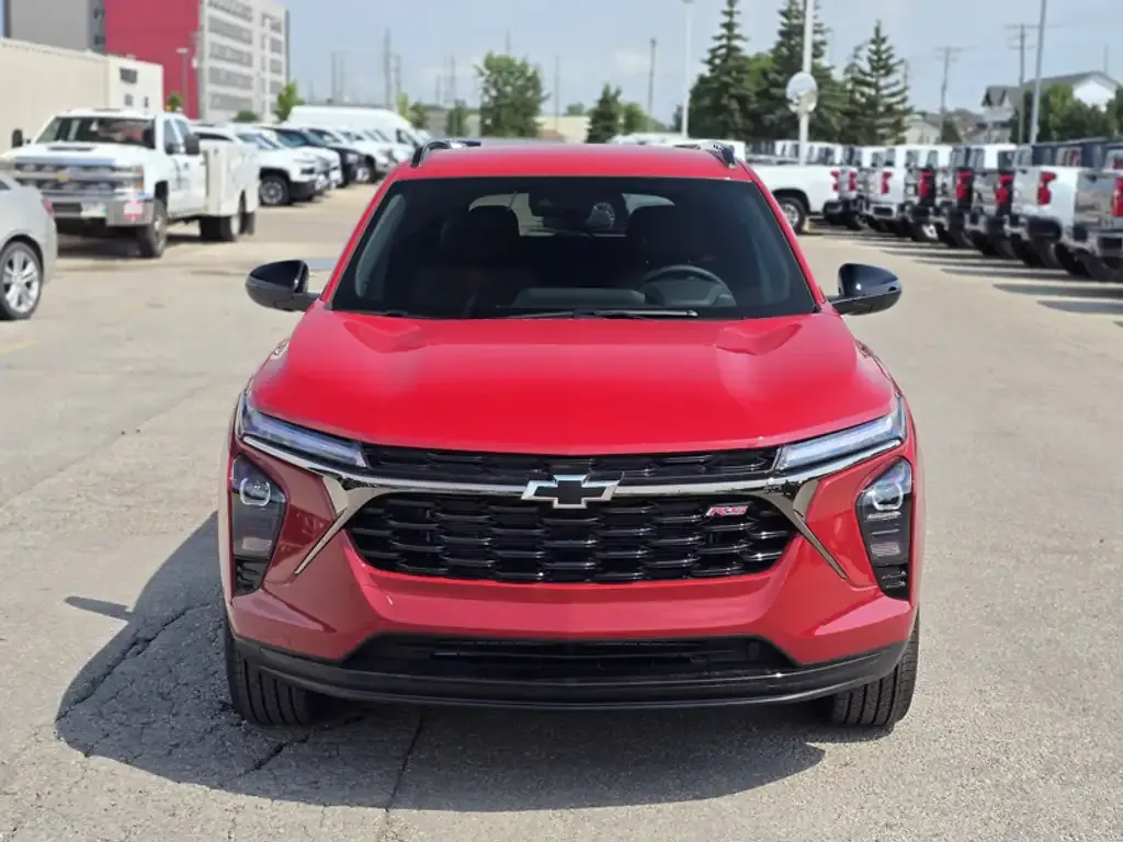Chevrolet Trax 2026 photo 2