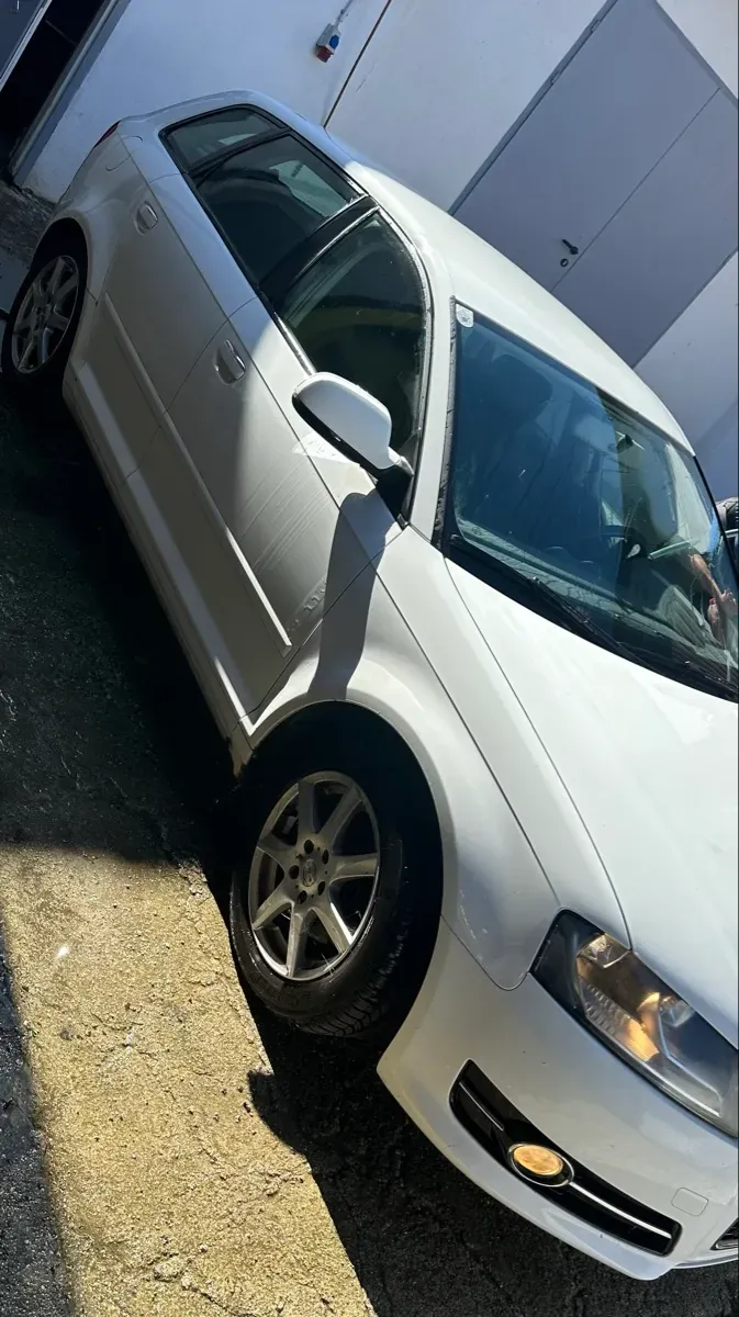 Audi A3 2010 photo 3