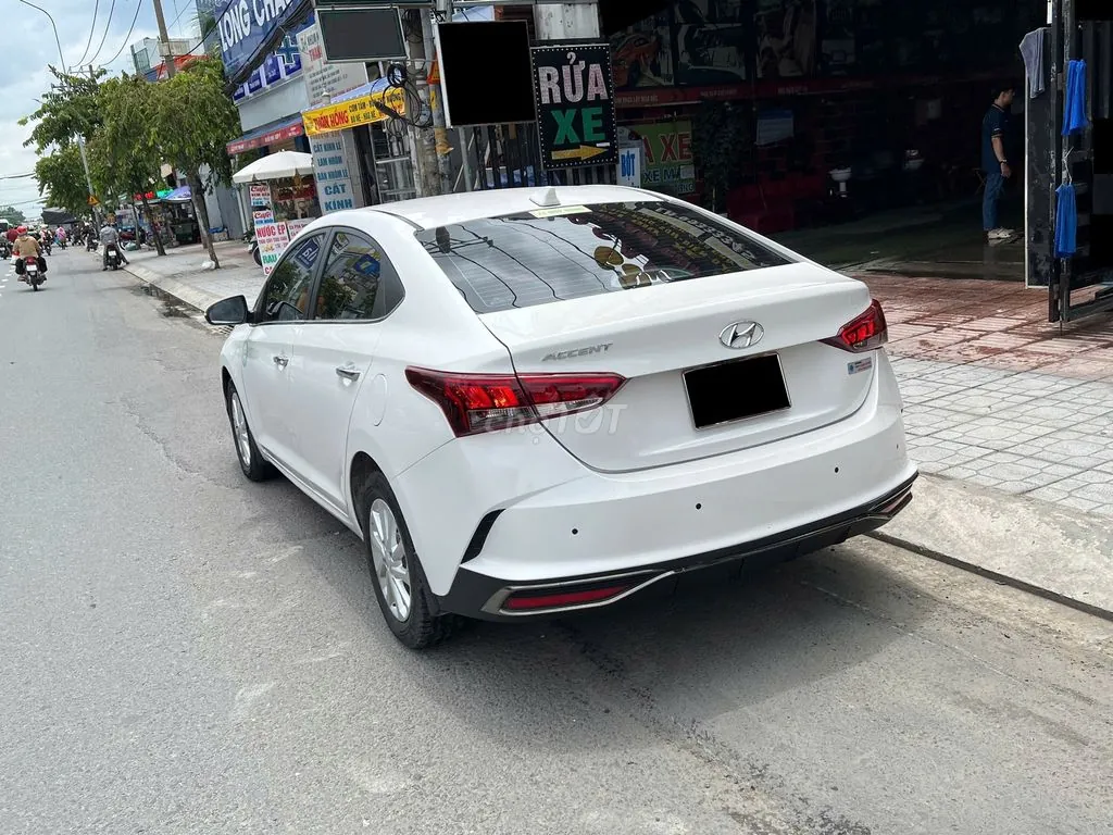 Hyundai Accent 2023 photo 3