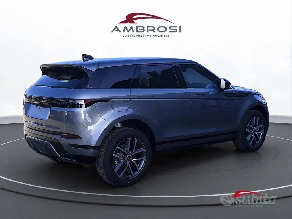 Land Rover Range Rover Evoque 2026 photo 3