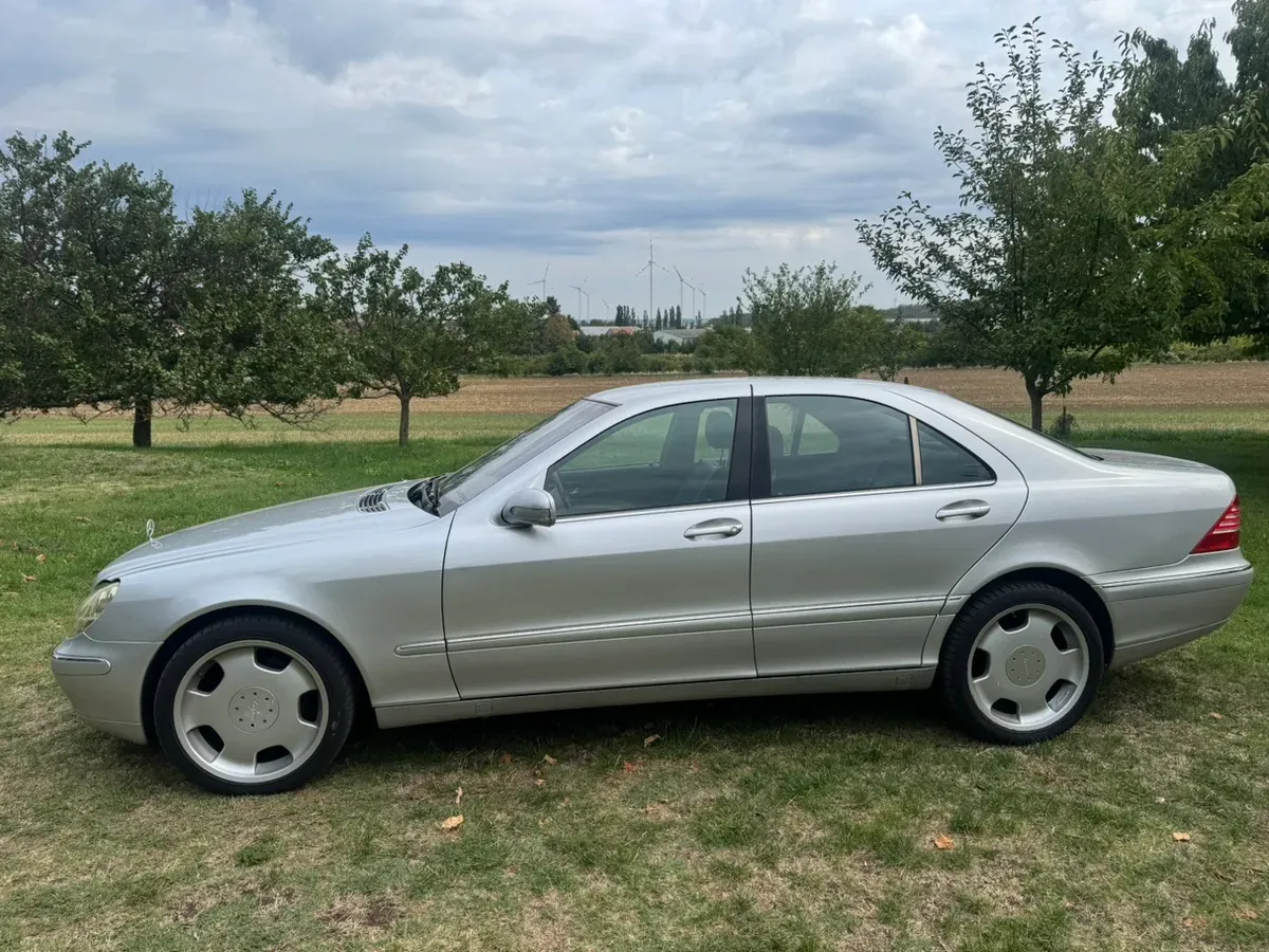 Mercedes-Benz S-Class 2005 photo 3