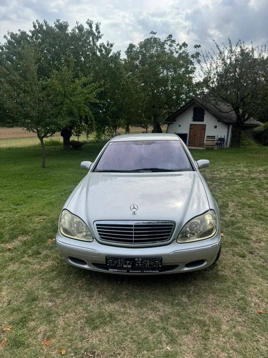 Mercedes-Benz S-Class 2005 photo 2