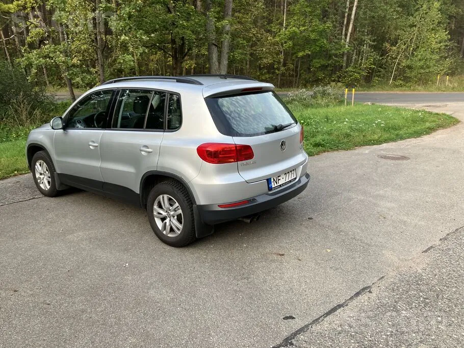 Volkswagen Tiguan 2012 photo 3