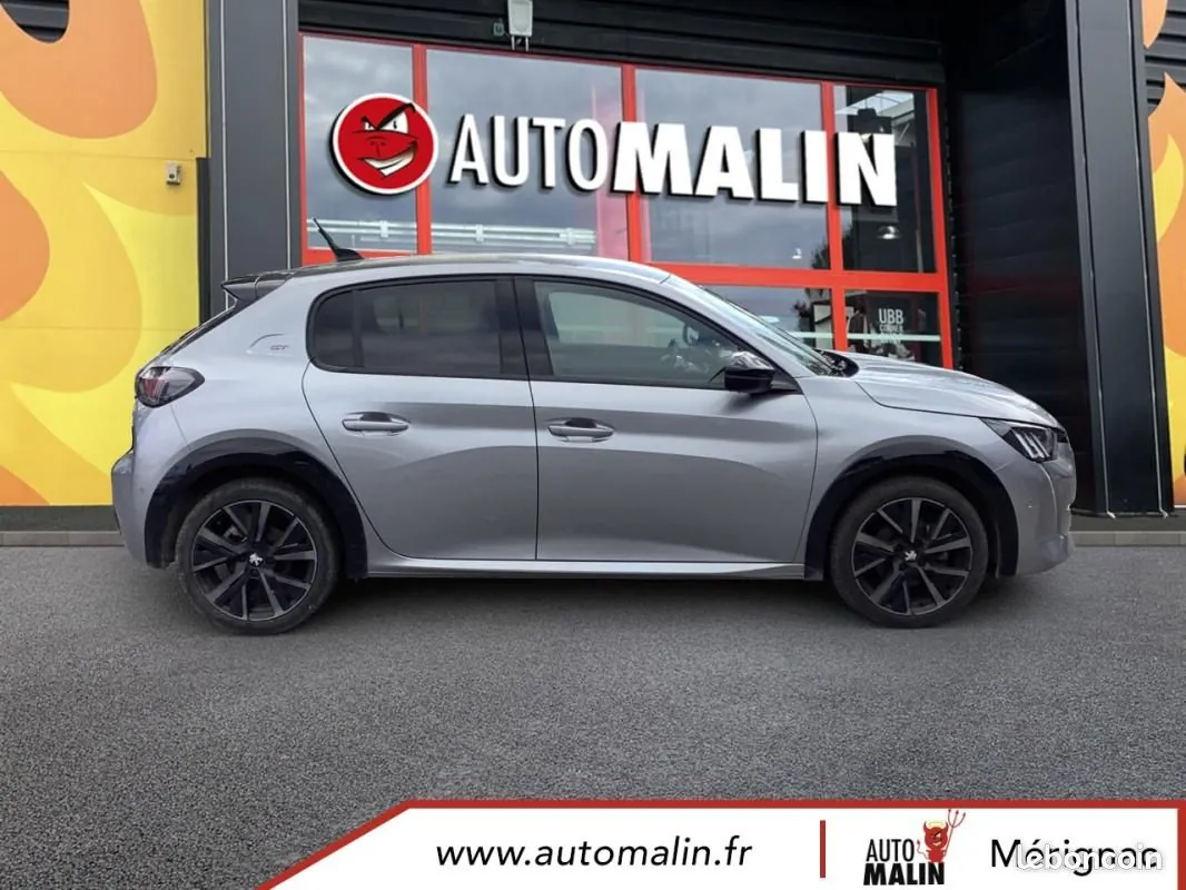 Peugeot 208 2023 photo 4