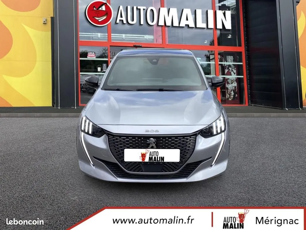 Peugeot 208 2023 photo 2