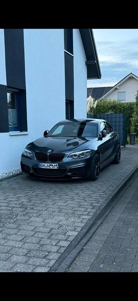 BMW M240I