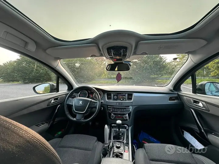 Peugeot 508 2012 photo 3