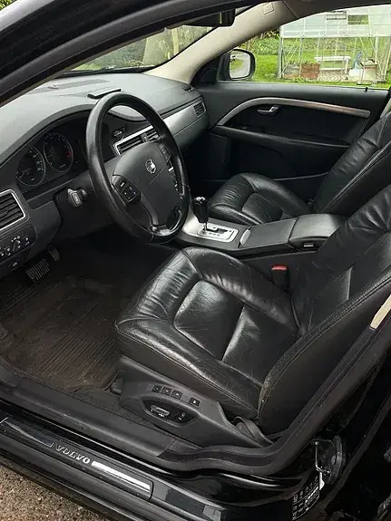 Volvo V70 2008 photo 4