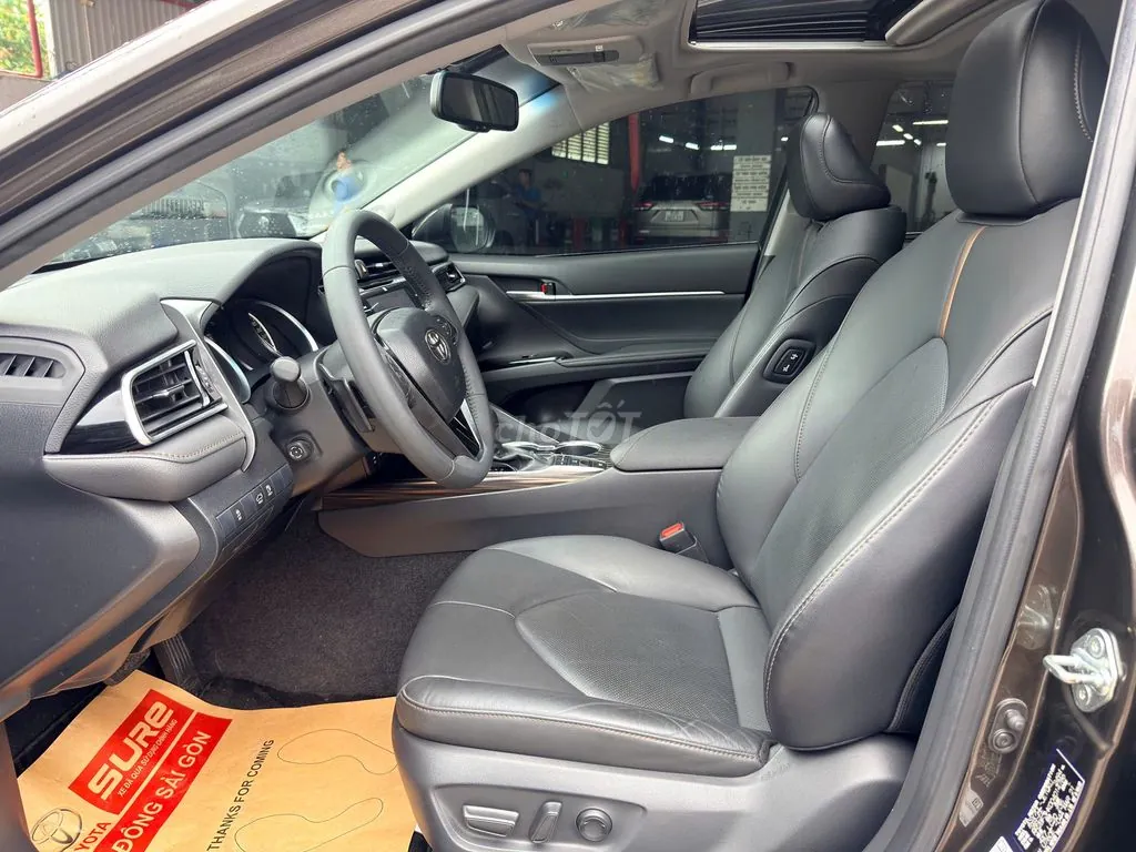Toyota Camry 2021 photo 5