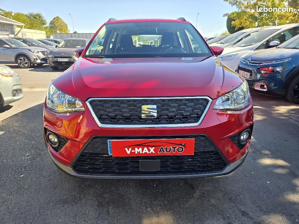 Seat Arona 2018 photo 2