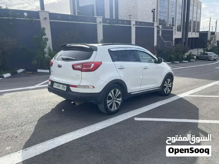 Kia Sportage 2011 photo 2