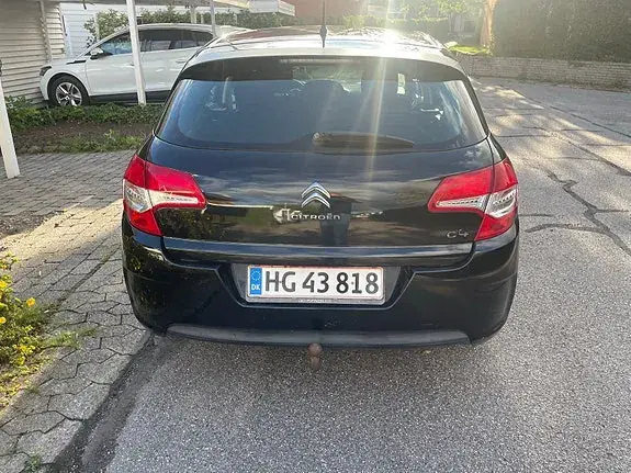 Citroen C4 2012 photo 5