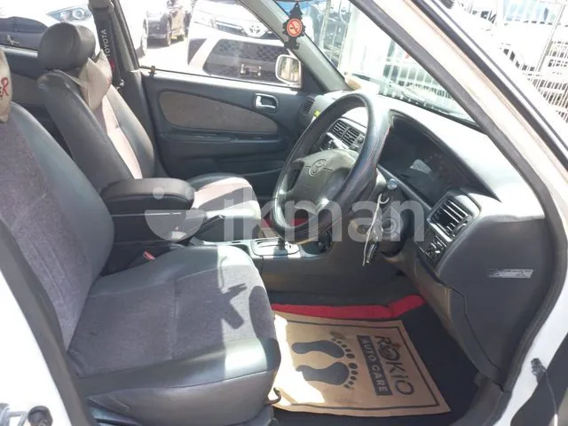 Toyota Corolla 1999 photo 4