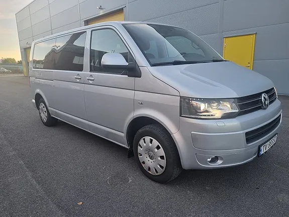 Volkswagen Caravelle 2015 photo 2