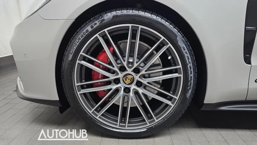 Porsche Panamera 2024 photo 5